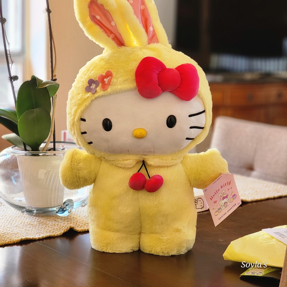 Hello Kitty Easter Greeter - Picture 3 of 6